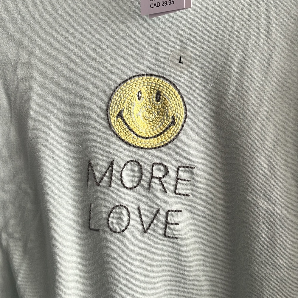 AE tee - Picture 2 of 5